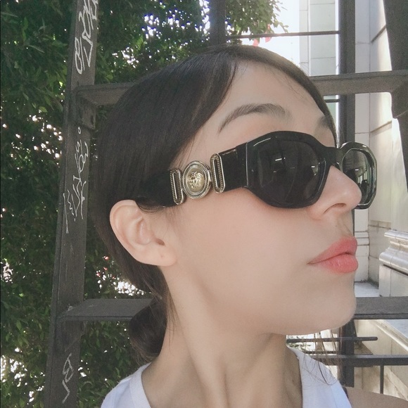 Meet your Posher, Giovanna - Picture 1 of 1